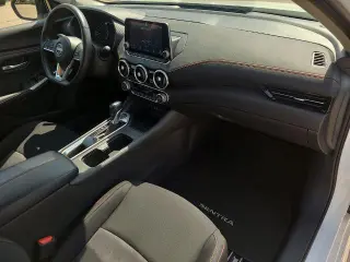 Nissan Sentra 2025 SR 4dr Sedan