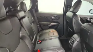 Jeep Cherokee 2021 4x4 Limited 4dr SUV
