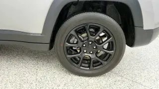 Jeep Compass 2023 4x4 Latitude 4dr SUV