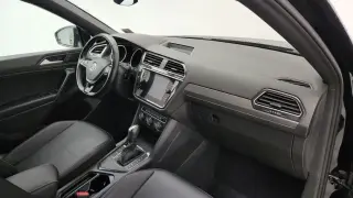 Volkswagen Tiguan 2021 SE 4dr SUV
