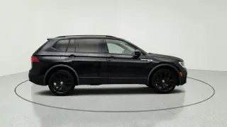 Volkswagen Tiguan 2021 SE 4dr SUV