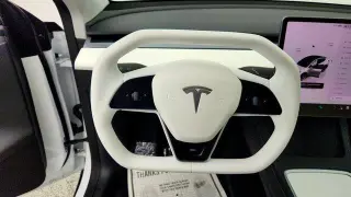 Tesla Model Y 2023 AWD 4dr Crossover