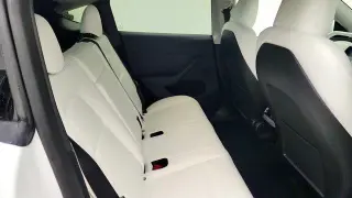 Tesla Model Y 2023 AWD 4dr Crossover