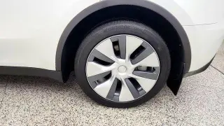 Tesla Model Y 2023 AWD 4dr Crossover