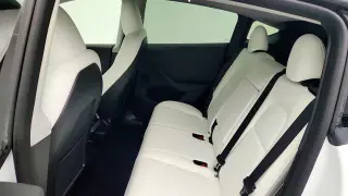 Tesla Model Y 2023 AWD 4dr Crossover