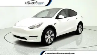 Tesla Model Y 2023 AWD 4dr Crossover