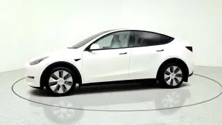 Tesla Model Y 2023 AWD 4dr Crossover
