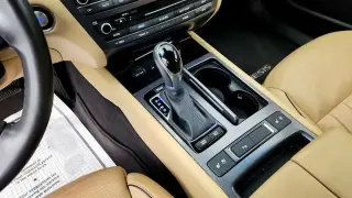 Hyundai Genesis 2016 3.8L 4dr Sedan