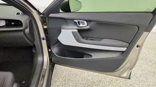 Polestar 2 2022 AWD Long Range Dual Motor 4dr Fastback