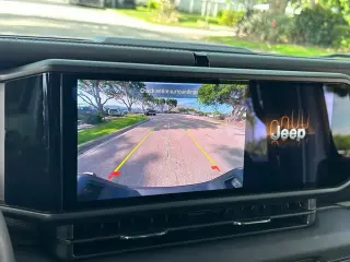 Jeep Gladiator 2025 4x4 Big Bear 4 puertas Cabina Crew 5.0 ft. SB