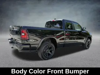 Ram 1500 2025 4x4 Big Horn 4 puertas Quad Cab 6.4 pies. Pickup SB