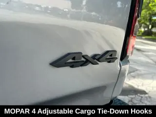 Ram 1500 2021 4x4 Rebel 4 puertas Cabina Crew 5.6 pies. Pickup SB