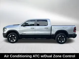 Ram 1500 2021 4x4 Rebel 4 puertas Cabina Crew 5.6 pies. Pickup SB