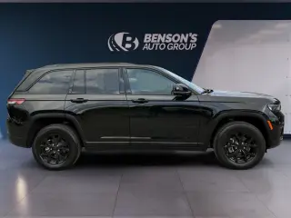 Jeep Grand Cherokee 2025 4x4 Altitude 4dr SUV