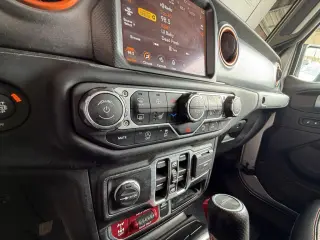 Jeep Gladiator 2023 4x4 Mojave 4dr Crew Cab 5.0 ft. SB