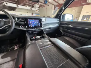 Jeep Wagoneer 2024 Serie II 4x4 4 puertas SUV