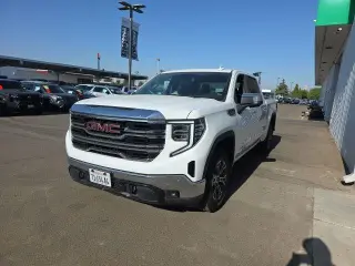 GMC Sierra 1500 2025 4x2 SLT 4dr Crew Cab 5.8 ft. SB
