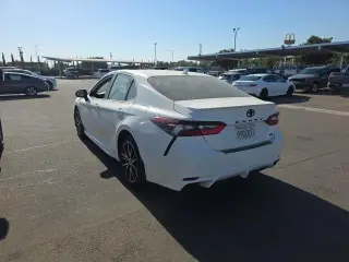 Toyota Camry 2024 SE 4dr Sedan
