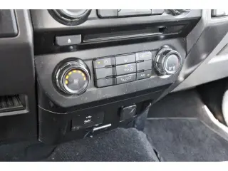 Ford F-150 2016 4x2 XLT 4dr SuperCrew 5.5 ft. SB