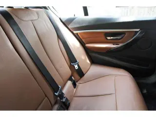 BMW 3 Series 2017 330i 4dr Sedan