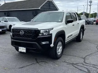 Nissan Frontier 2024 4x4 SV 4dr Crew Cab 5 ft. SB