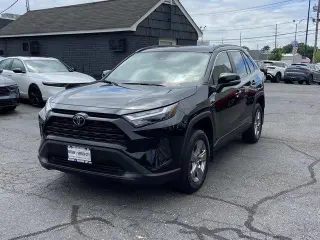 Toyota RAV4 2025 AWD XLE 4dr SUV