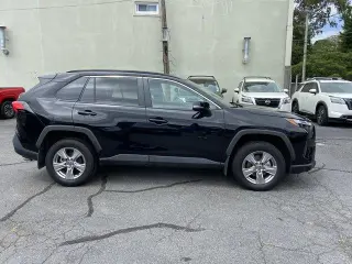 Toyota RAV4 2025 AWD XLE 4dr SUV