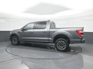 Ford F-150 2023 4x4 Lariat 4dr SuperCrew 5.5 ft. SB