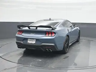 Ford Mustang 2025 GT 2 puertas Fastback