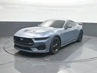 Ford Mustang 2025 GT 2 puertas Fastback