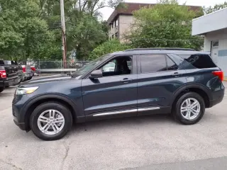 Ford Explorer 2023 AWD XLT 4dr SUV