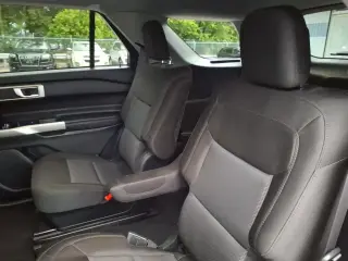 Ford Explorer 2023 AWD XLT 4dr SUV