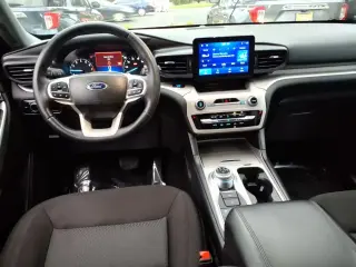 Ford Explorer 2023 AWD XLT 4dr SUV