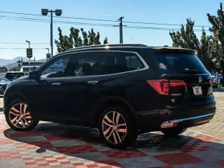 Honda Pilot 2017 AWD Touring 4dr SUV