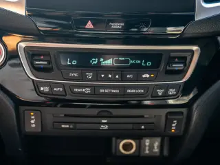 Honda Pilot 2017 AWD Touring 4dr SUV