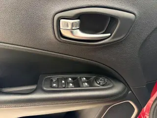 Jeep Compass 2021 4x4 Latitude 4dr SUV