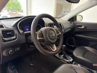 Jeep Compass 2021 4x4 Latitude 4dr SUV