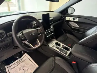 Ford Explorer 2023 AWD ST 4 puertas SUV