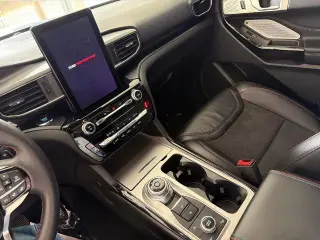 Ford Explorer 2023 AWD ST 4 puertas SUV