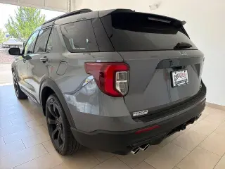 Ford Explorer 2023 AWD ST 4 puertas SUV