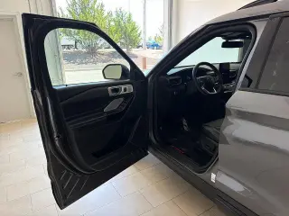 Ford Explorer 2023 AWD ST 4 puertas SUV
