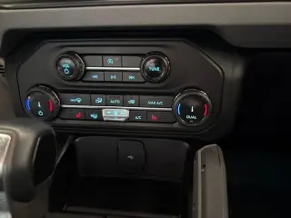 Ford Bronco 2022 4x4 Big Bend 4 puertas SUV