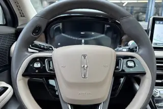 Lincoln Corsair 2022 AWD Reserve 4dr SUV