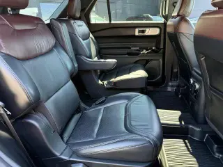 Ford Explorer 2022 AWD Platinum 4dr SUV