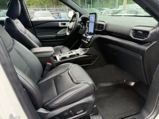 Ford Explorer 2022 AWD ST 4 puertas SUV