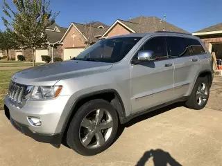 2012 Jeep Grand Cherokee OVERL