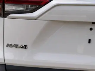 Toyota RAV4 Hybrid 2025 AWD XLE 4dr SUV