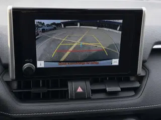Toyota RAV4 Hybrid 2025 AWD XLE 4dr SUV