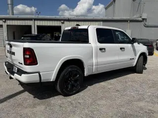 Ram 1500 2025 4x4 Big Horn 4dr Crew Cab 5.6 ft. SB Pickup