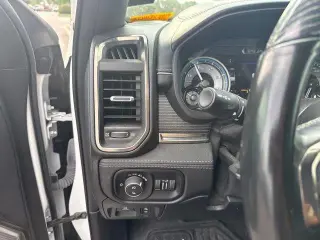 Ram 1500 2021 4x4 Limited 4dr Crew Cab 5.6 ft. SB Pickup